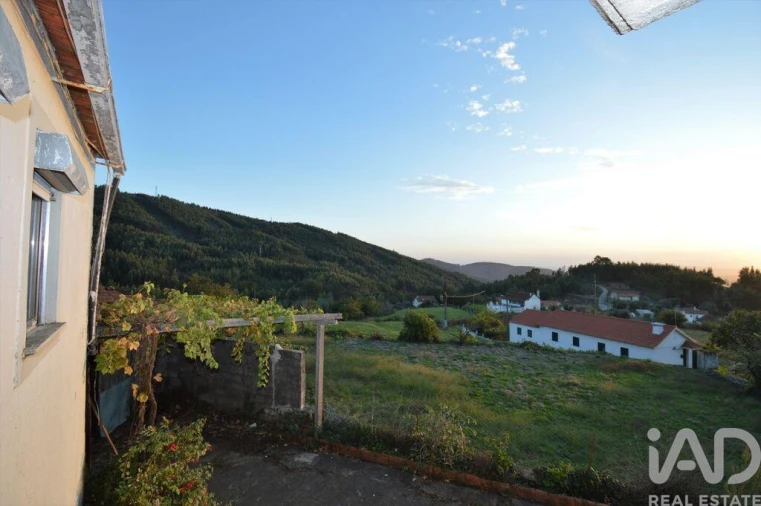 Moradia T3 para Venda em Espinhal Foto 16