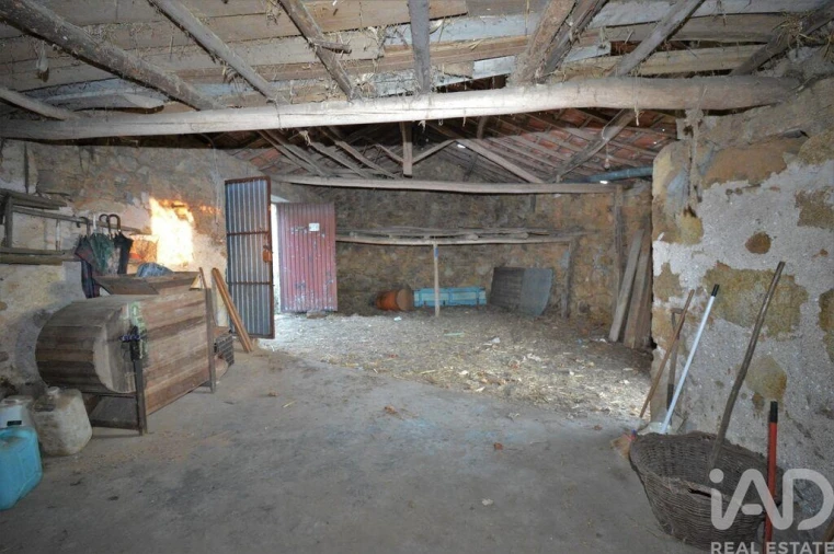 Moradia T3 para Venda em Espinhal Foto 20