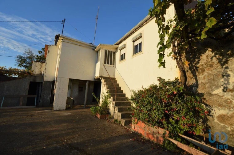 Moradia T3 para Venda em Espinhal