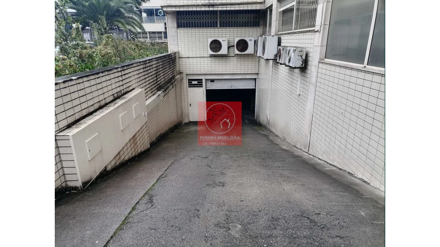 Apartamento T2 para Venda em Arcozelo Foto 12