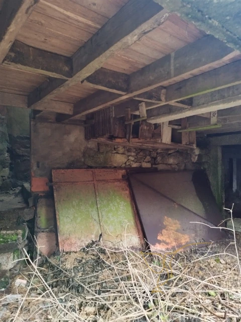 Moradia T0 para Venda em Castro Laboreiro e Lamas de Mouro