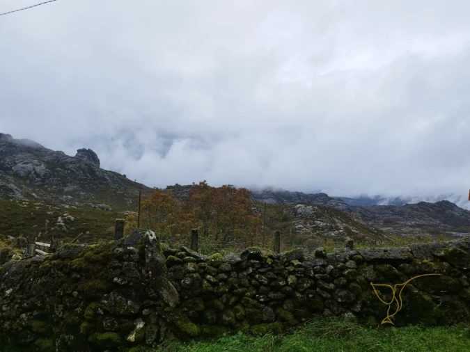 Moradia T0 para Venda em Castro Laboreiro e Lamas de Mouro Foto 9
