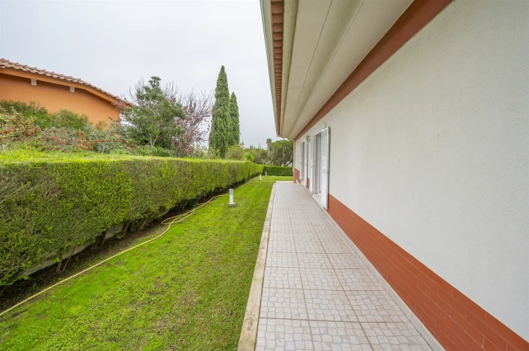 Moradia T4 para Venda em Santa Maria e São Miguel, São Martinho, São Pedro Penaferrim Foto 43