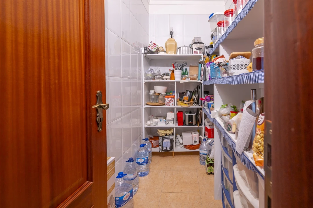 Moradia T4 para Venda em Santa Maria e São Miguel, São Martinho, São Pedro Penaferrim Foto 18