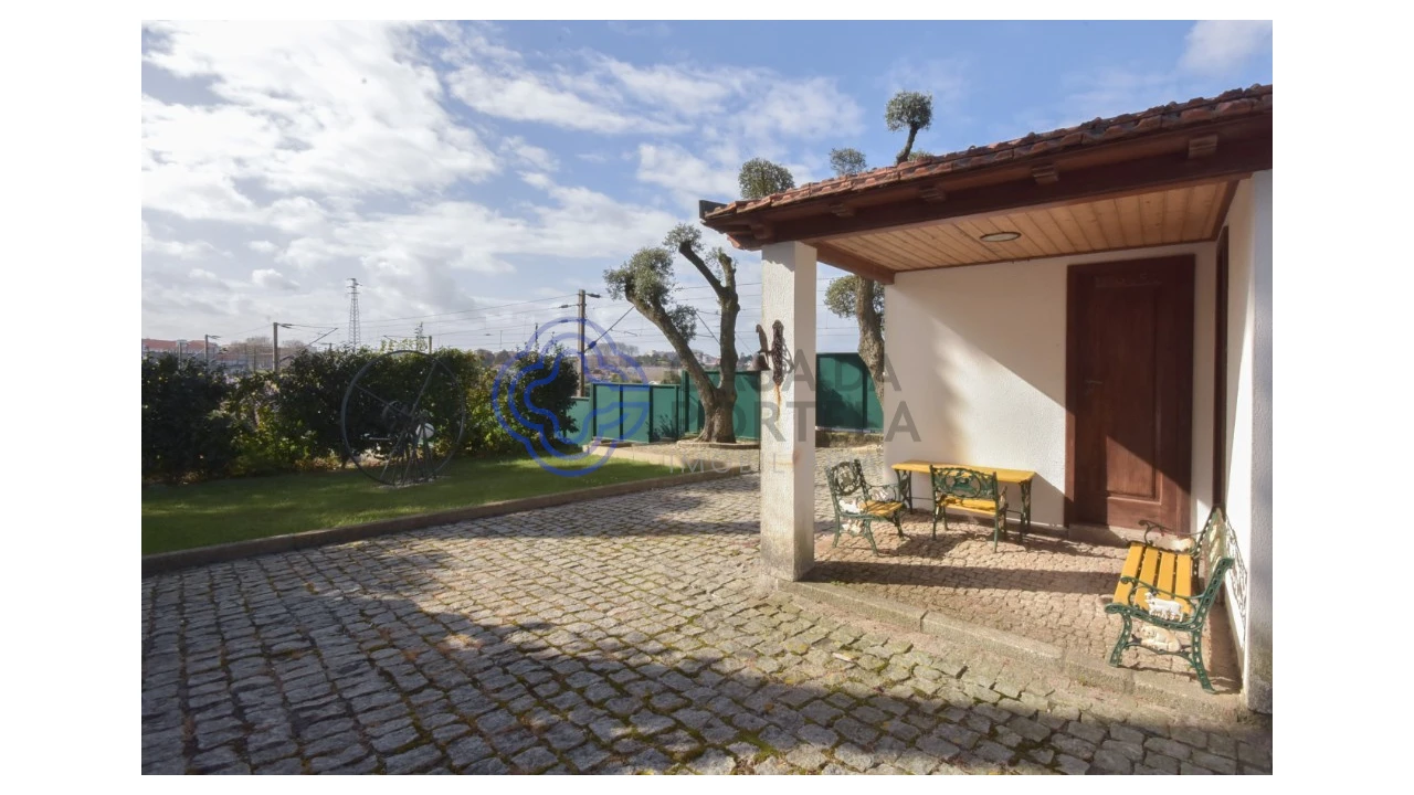 Quinta T5 para Venda em Gulpilhares e Valadares Foto 4