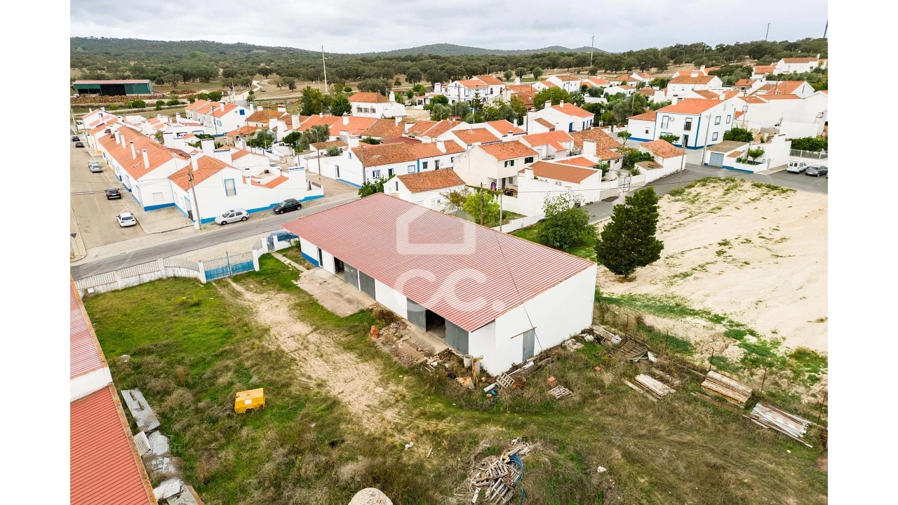 Armazém para Venda em Arraiolos Foto 3