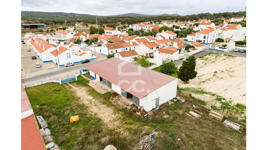 Armazém para Venda em Arraiolos Foto 3