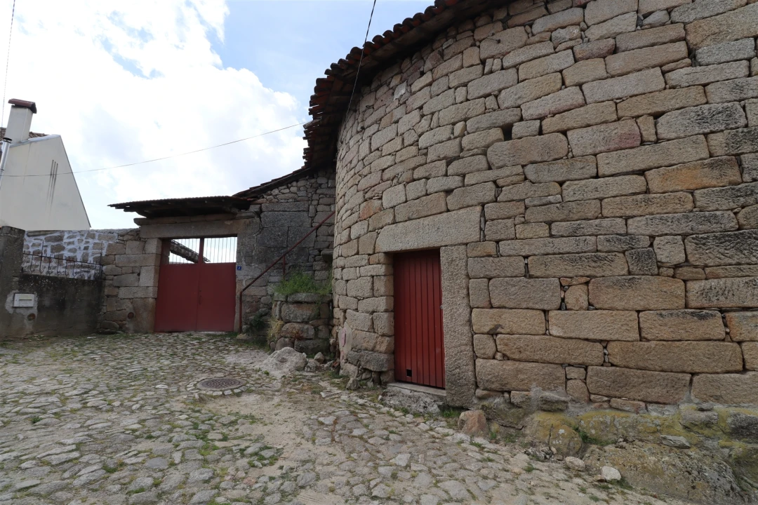 Quinta T0 para Venda em Vale de Telhas Foto 4