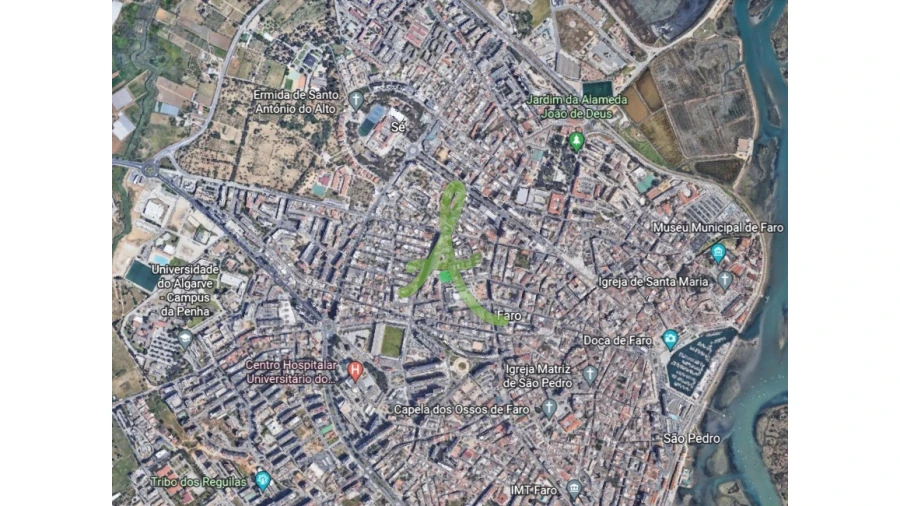 Terreno para Venda em Faro (Sé e São Pedro) Foto 2