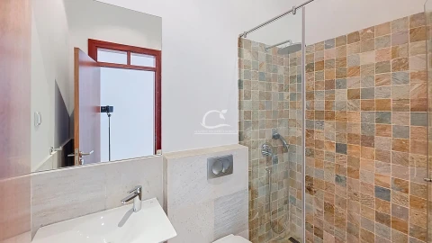Moradia T4 para Venda em Loule (São Clemente)