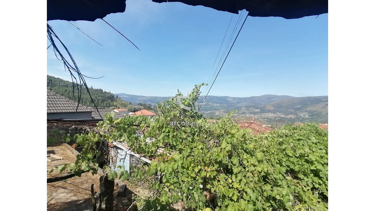 Moradia T2 para Venda em Cabreiro Foto 18