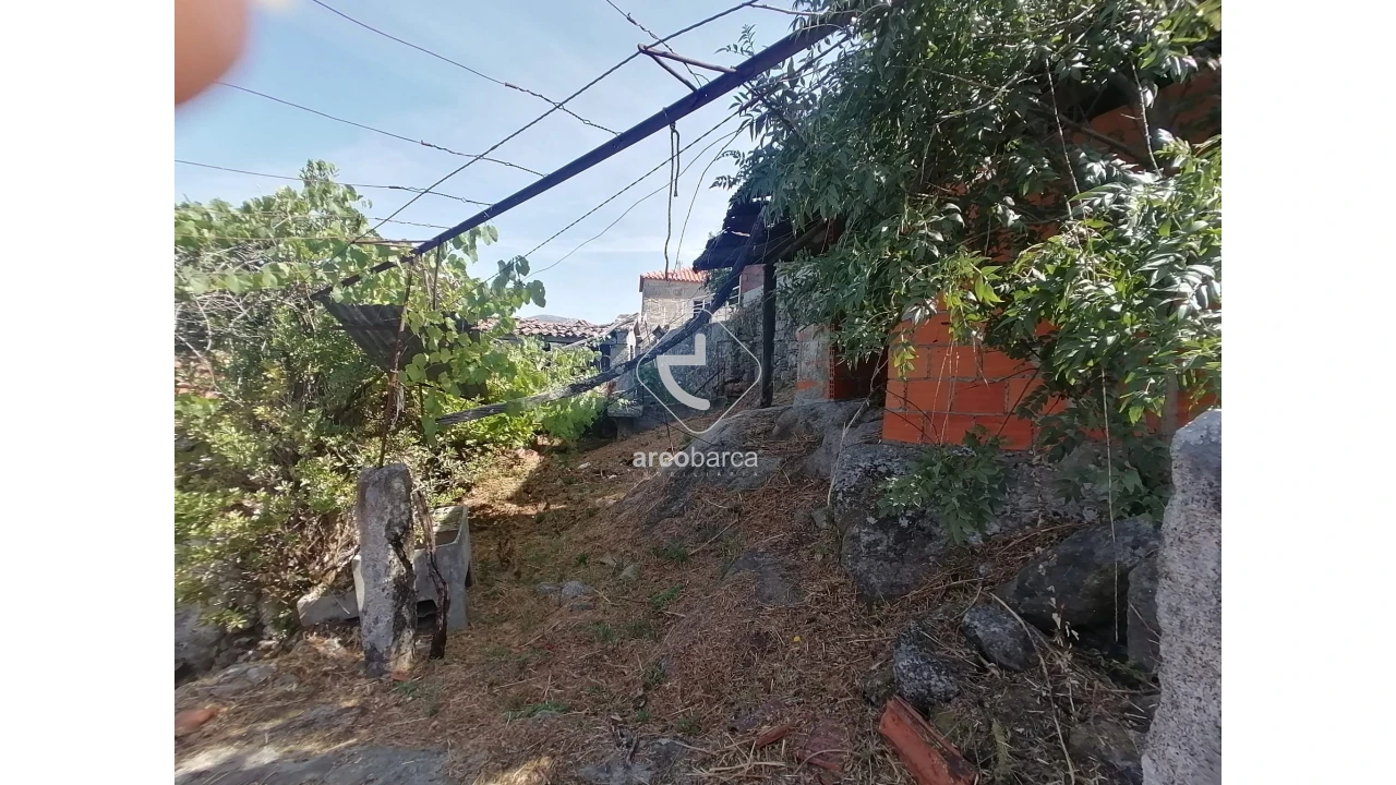 Moradia T2 para Venda em Cabreiro Foto 20