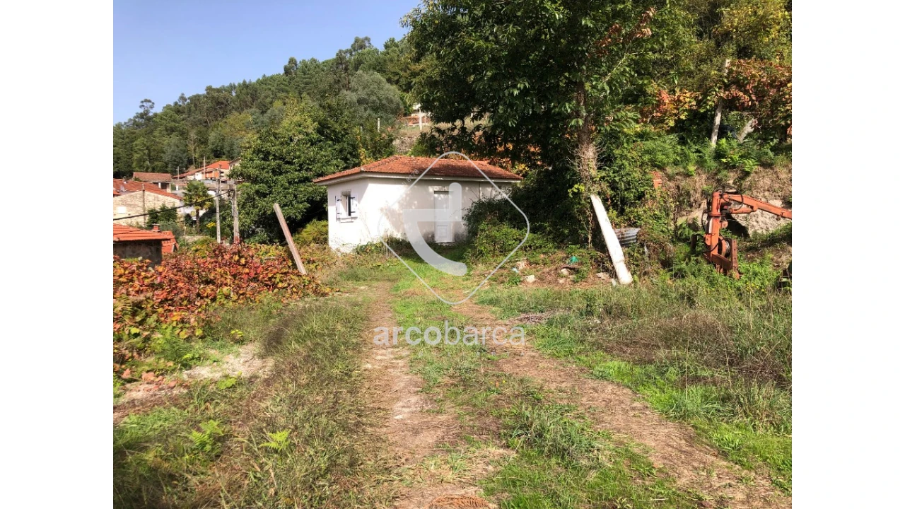 Terreno para Venda em Cabreiro Foto 4