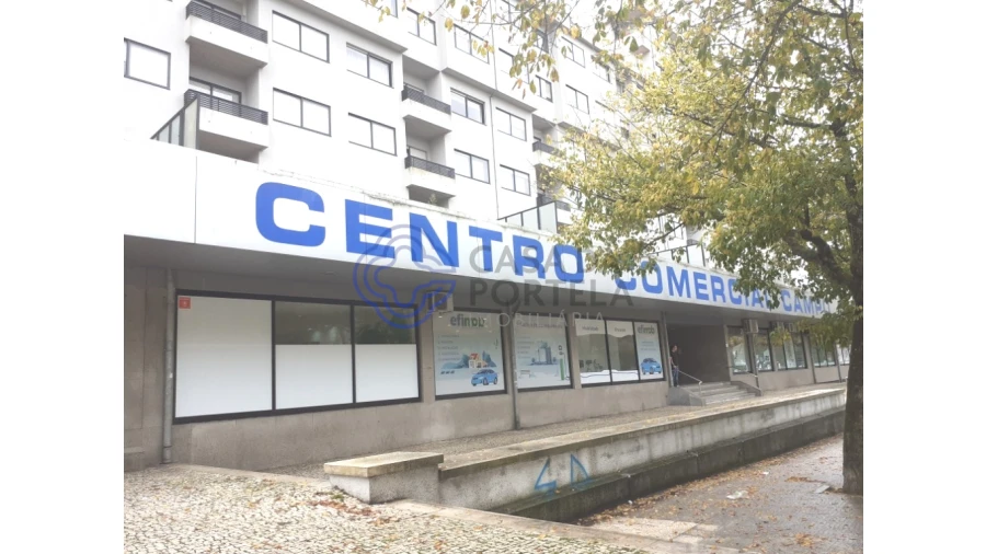 Loja para Venda em Lordelo do Ouro e Massarelos