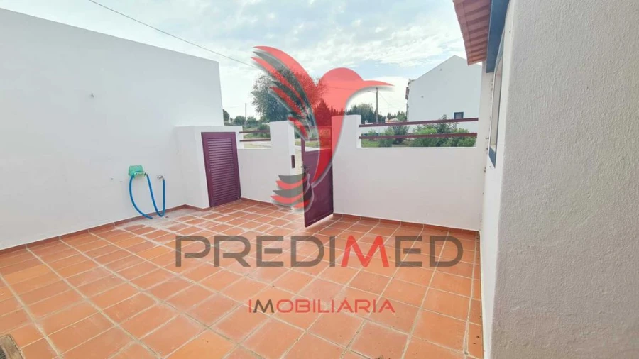 Moradia T2 para Venda em Torrão Foto 6