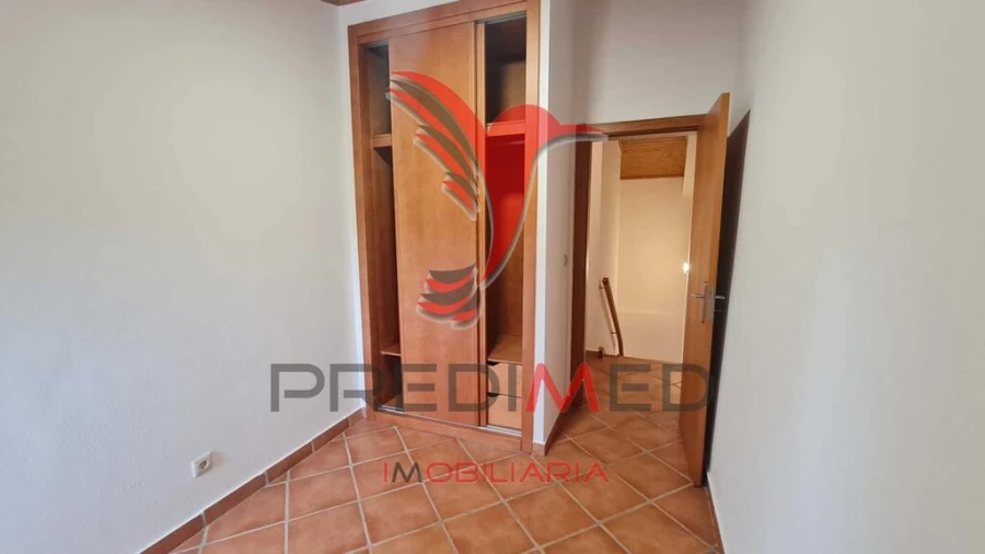 Moradia T2 para Venda em Torrão Foto 10
