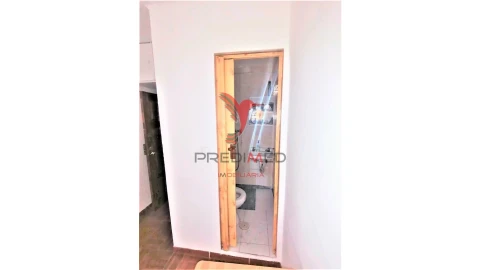Apartamento T2 para Venda em Santa Maria Maior