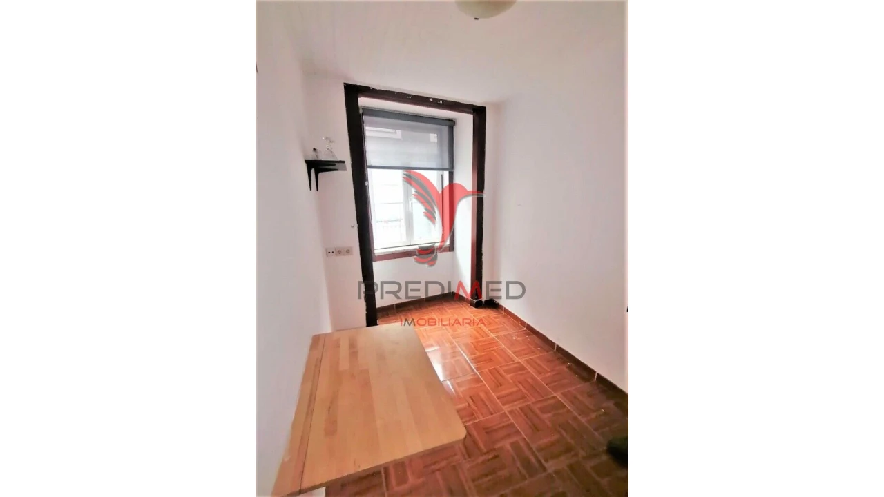 Apartamento T2 para Venda em Santa Maria Maior Foto 9