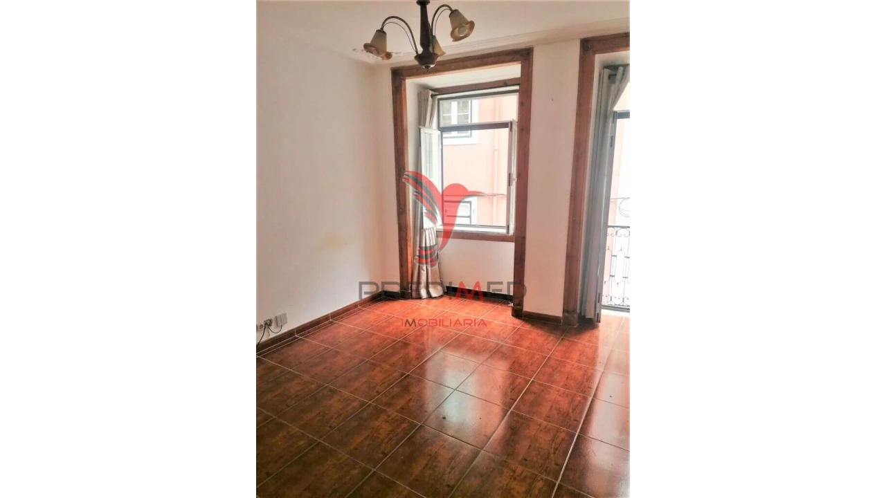 Apartamento T2 para Venda em Santa Maria Maior Foto 12