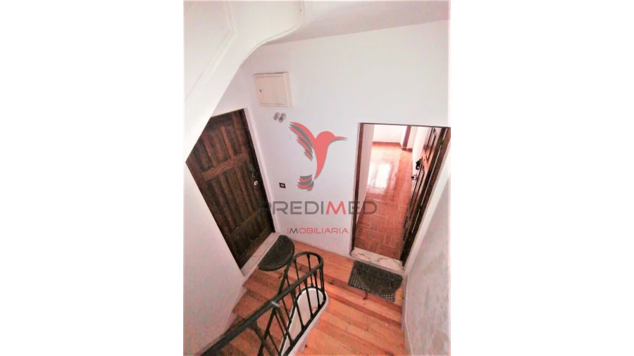 Apartamento T2 para Venda em Santa Maria Maior Foto 6