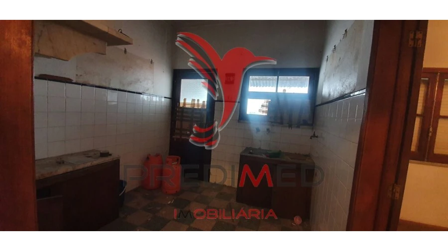 Apartamento T2 para Venda em Ferreira do Alentejo e Canhestros Foto 8