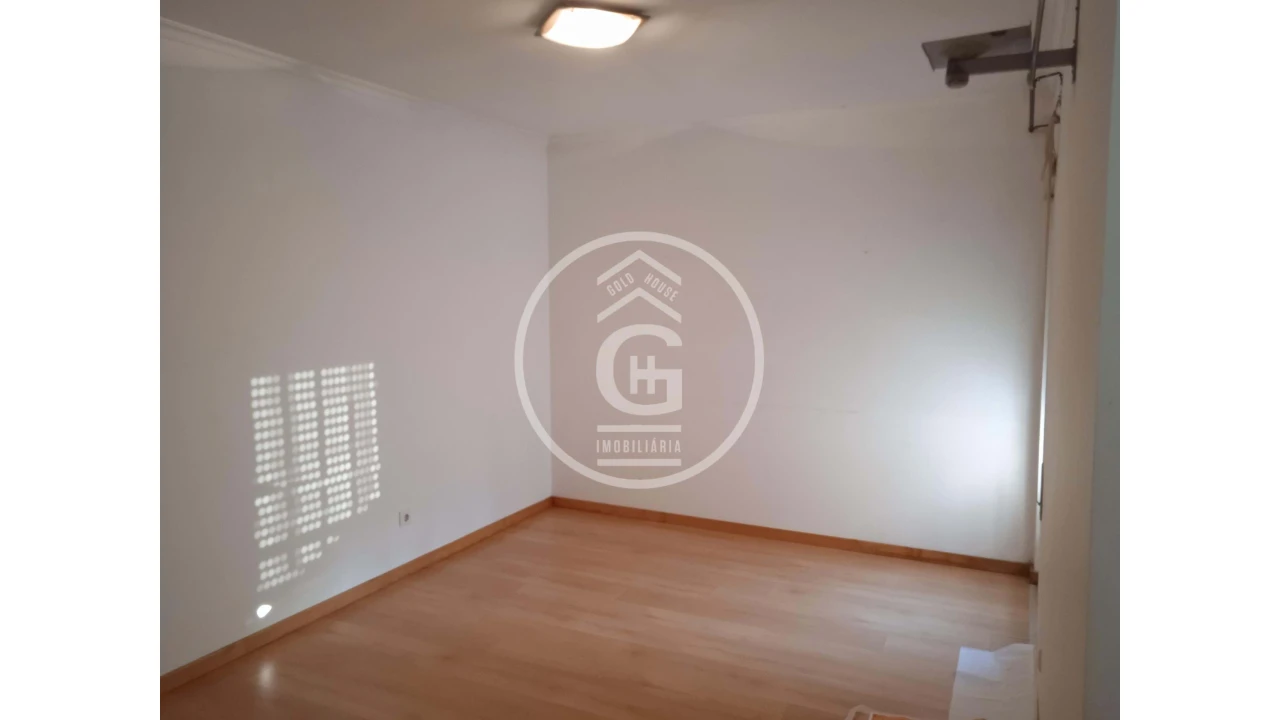 Apartamento T2 para Venda em Chamusca e Pinheiro Grande Foto 12