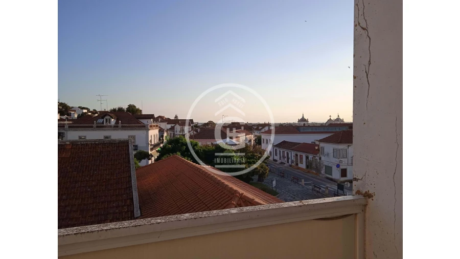 Apartamento T2 para Venda em Chamusca e Pinheiro Grande Foto 3