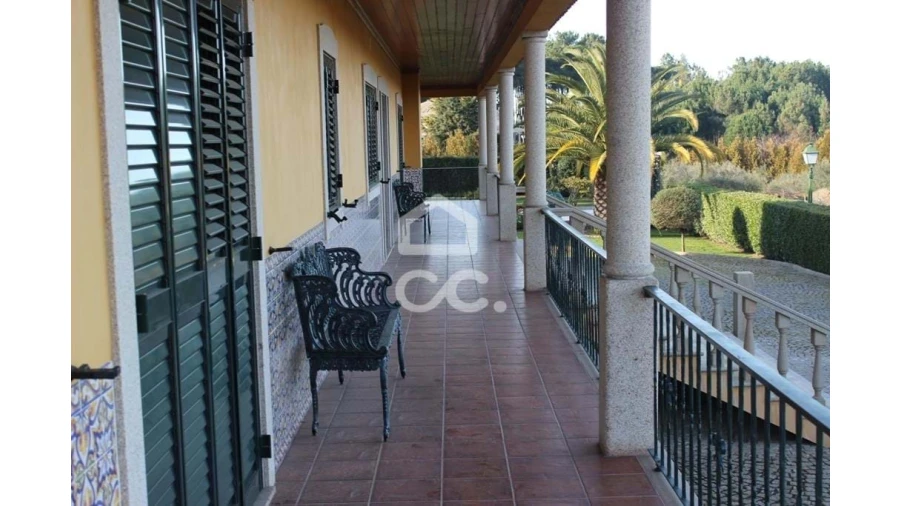 Quinta T6 para Venda em Fornos de Maceira Dão Foto 8