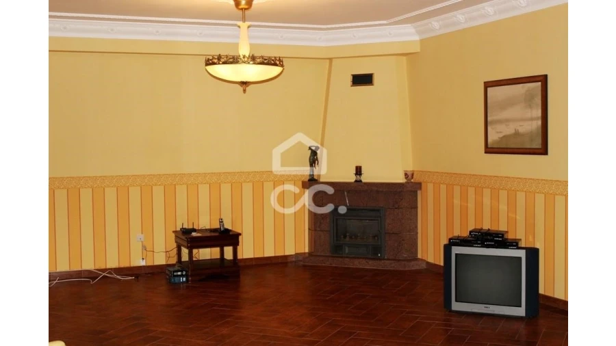 Quinta T6 para Venda em Fornos de Maceira Dão Foto 33