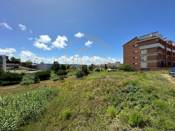 Terreno para Venda em Tavarede