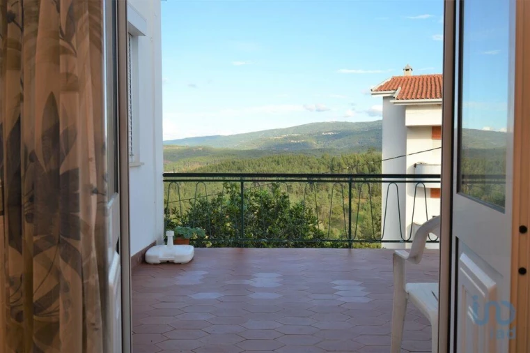 Moradia T3 para Venda em São Miguel, Santa Eufémia e Rabaçal Foto 5