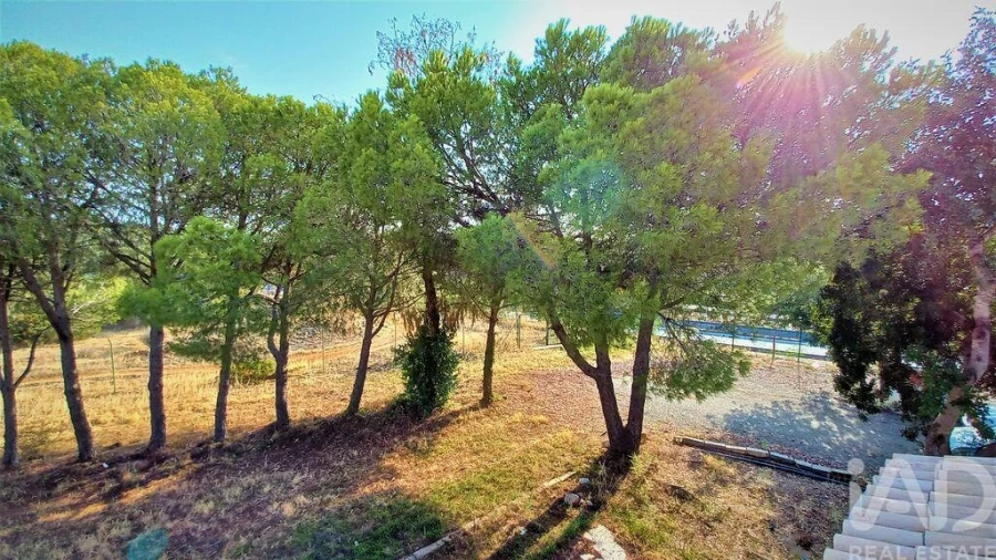 Moradia T2 para Venda em Santa Barbara de Nexe Foto 18