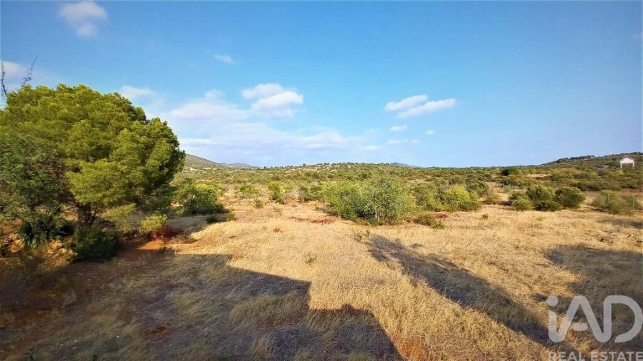 Moradia T2 para Venda em Santa Barbara de Nexe Foto 19