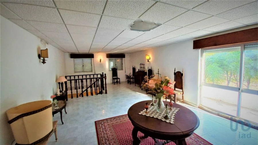 Moradia T2 para Venda em Santa Barbara de Nexe Foto 10