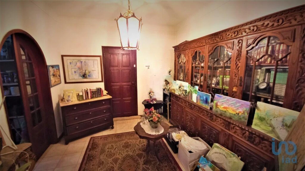 Moradia T2 para Venda em Santa Barbara de Nexe Foto 4