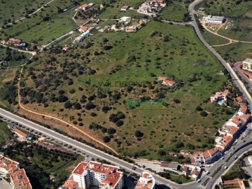 Terreno para Venda em Lagos (São Sebastião e Santa Maria)