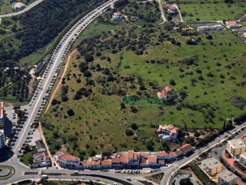 Terreno para Venda em Lagos (São Sebastião e Santa Maria)