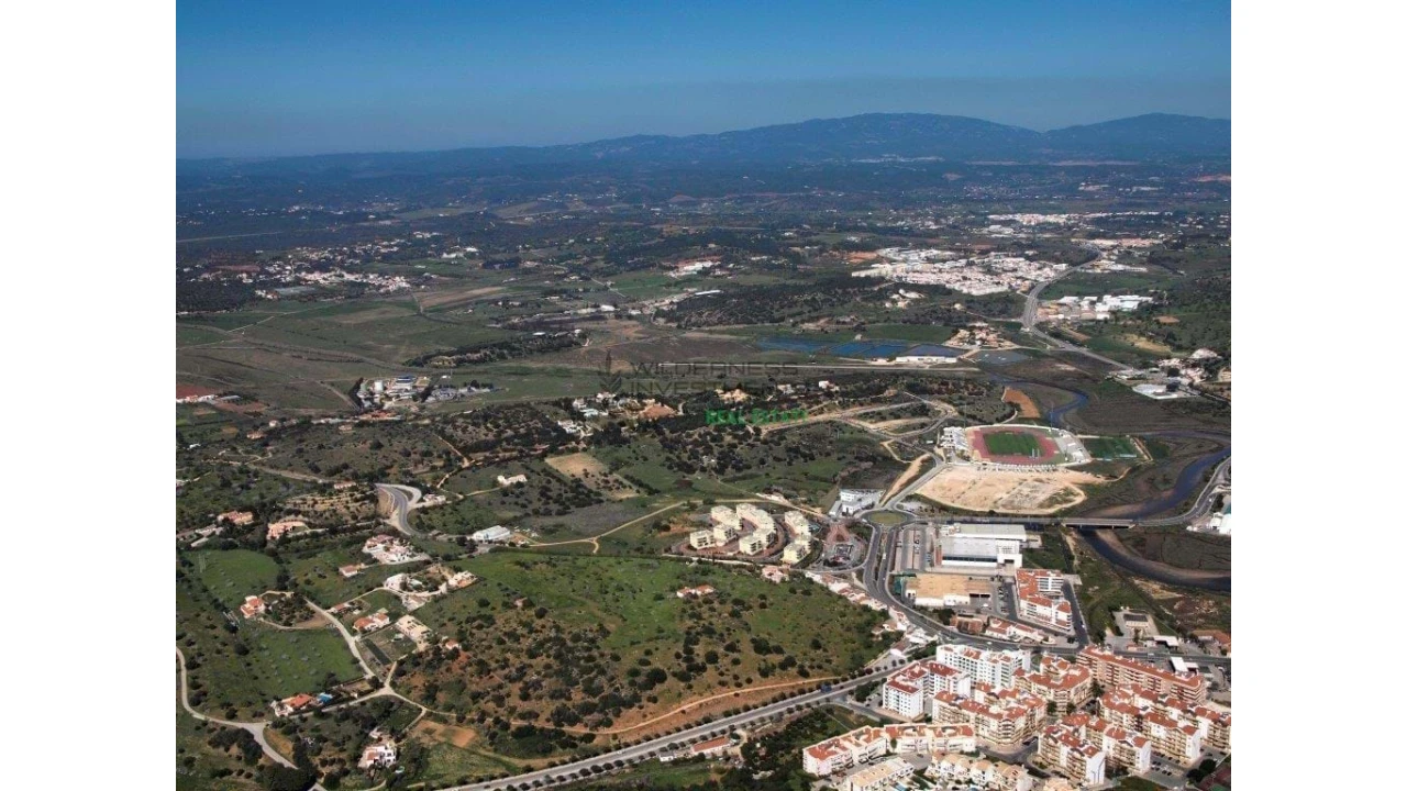 Terreno para Venda em Lagos (São Sebastião e Santa Maria) Foto 10