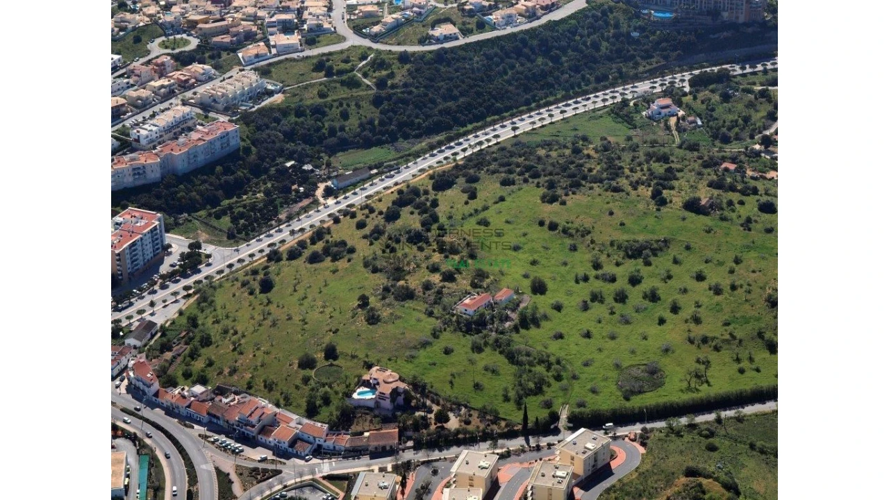 Terreno para Venda em Lagos (São Sebastião e Santa Maria) Foto 5