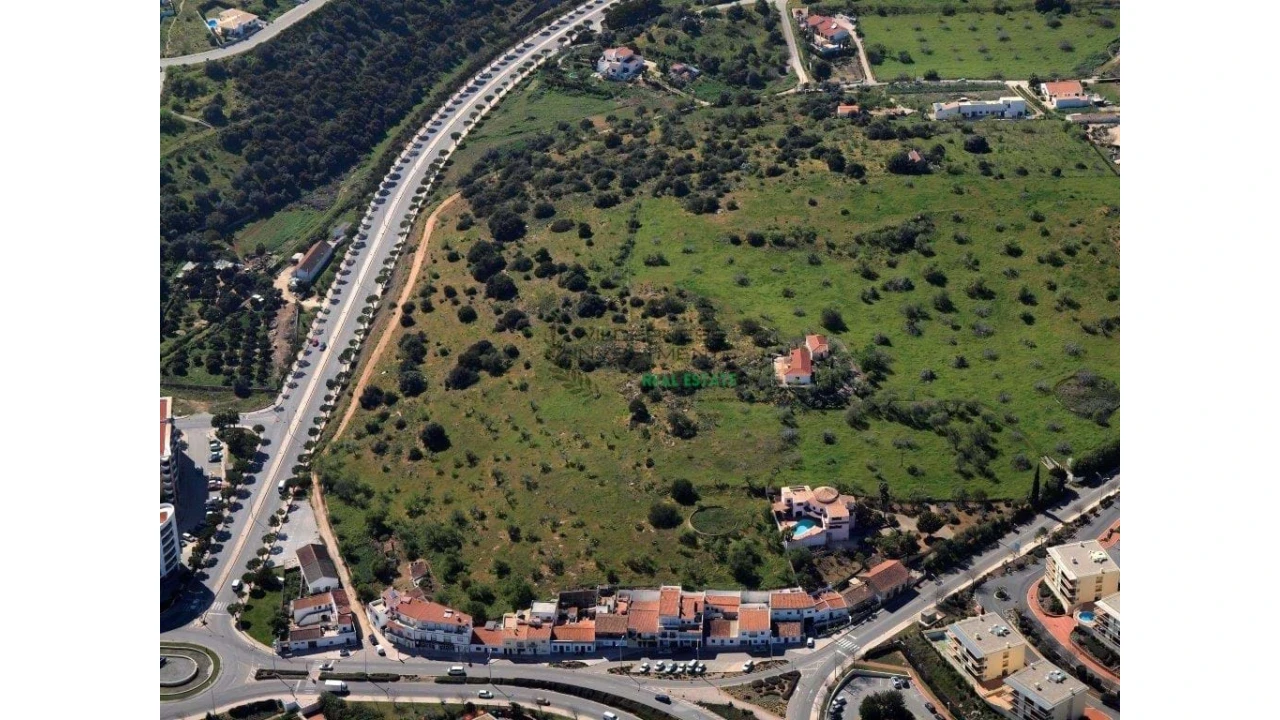 Terreno para Venda em Lagos (São Sebastião e Santa Maria) Foto 7