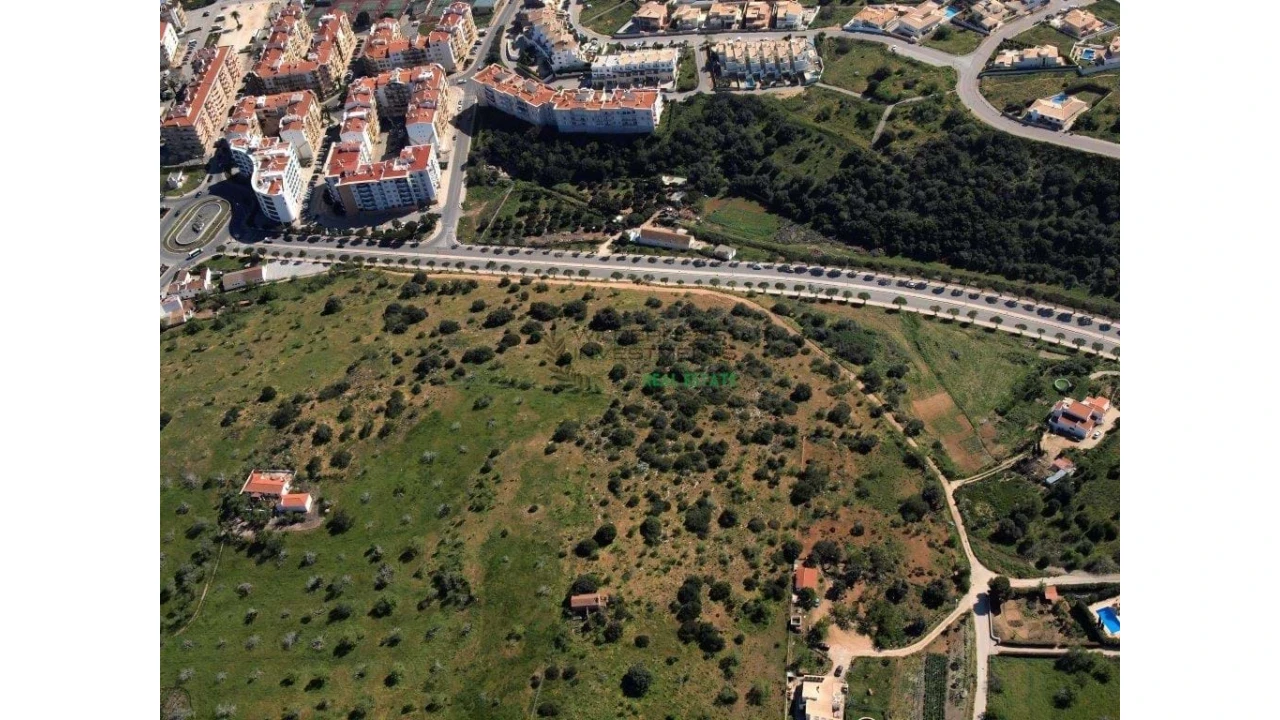 Terreno para Venda em Lagos (São Sebastião e Santa Maria) Foto 13