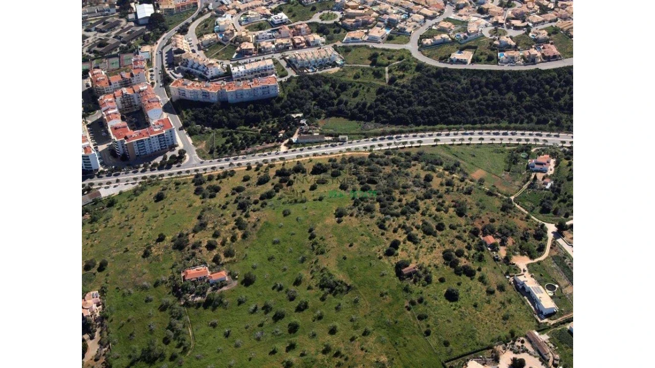 Terreno para Venda em Lagos (São Sebastião e Santa Maria) Foto 14