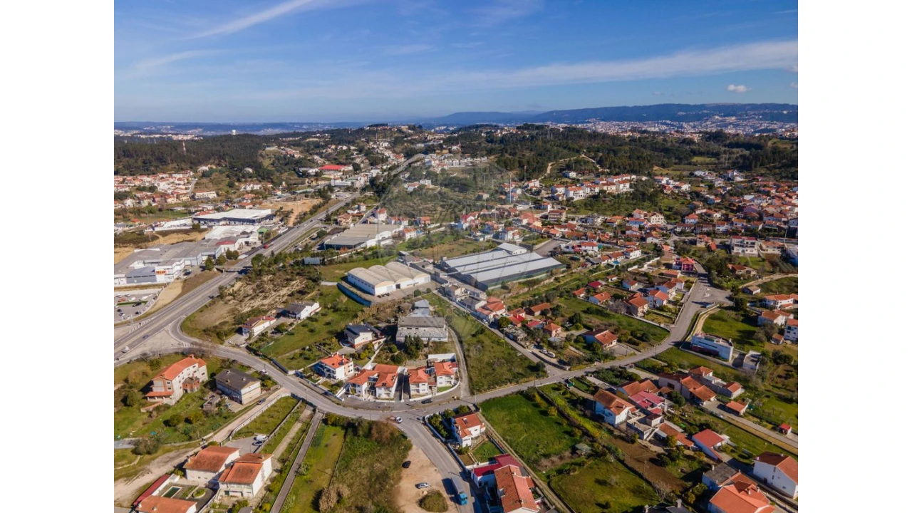Terreno para Venda em Assafarge e Antanhol Foto 10