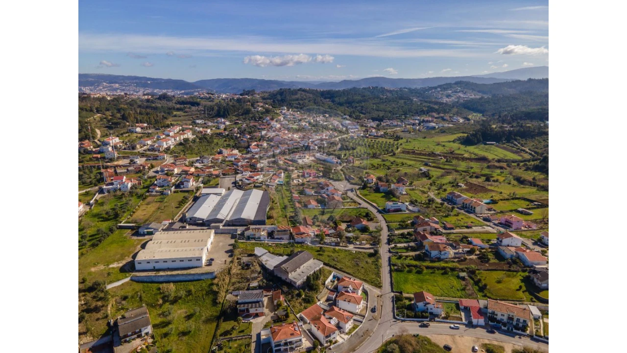 Terreno para Venda em Assafarge e Antanhol Foto 3