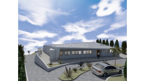 Moradia T4 para Venda em Silves