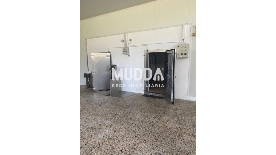 Armazém para Venda em Valega Foto 5