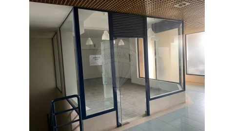 Loja para Venda em Espinho
