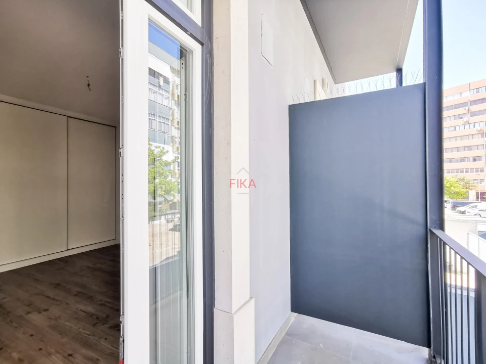 Apartamento T2 para Venda em Almada, Cova da Piedade, Pragal e Cacilhas Foto 18