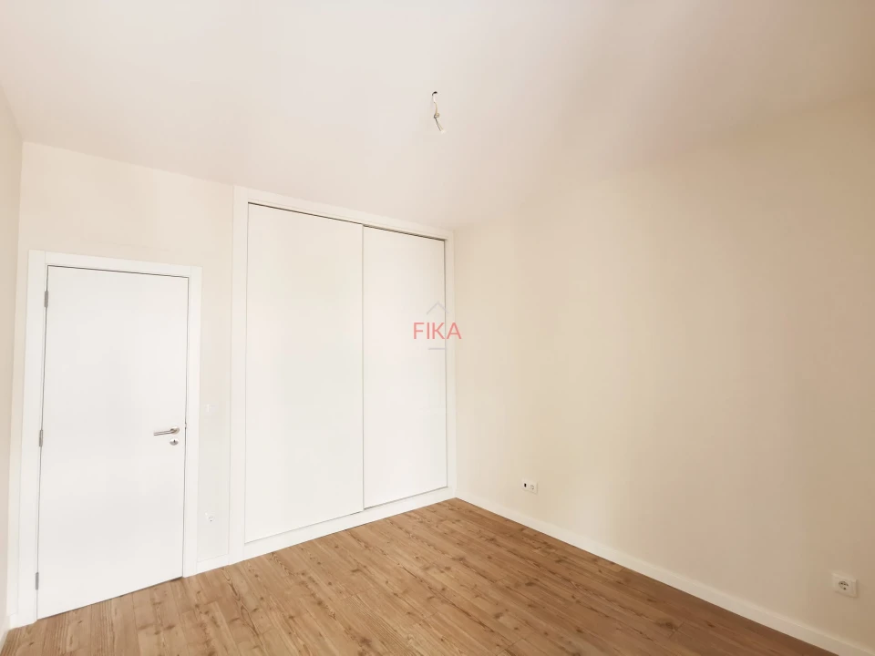 Apartamento T2 para Venda em Almada, Cova da Piedade, Pragal e Cacilhas Foto 17