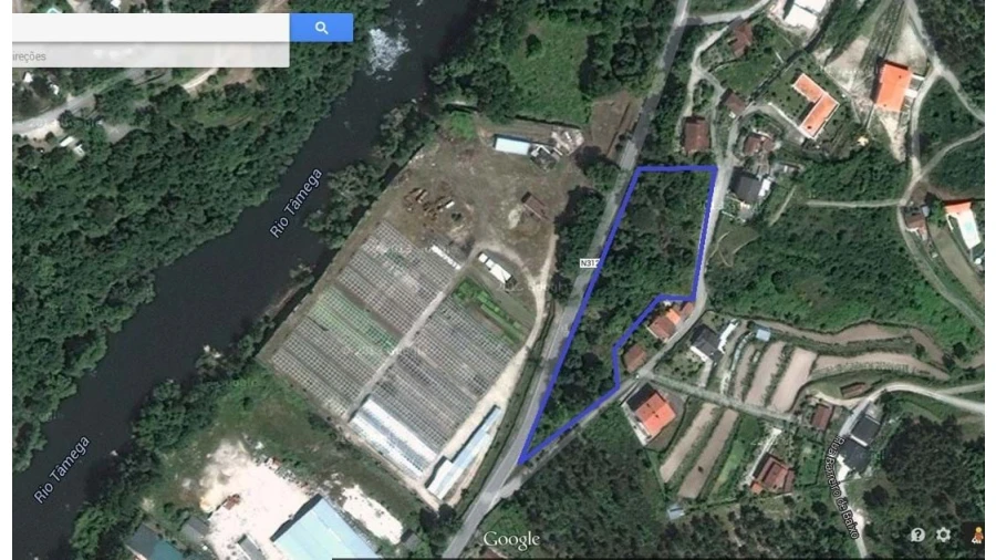 Terreno para Venda em Lufrei